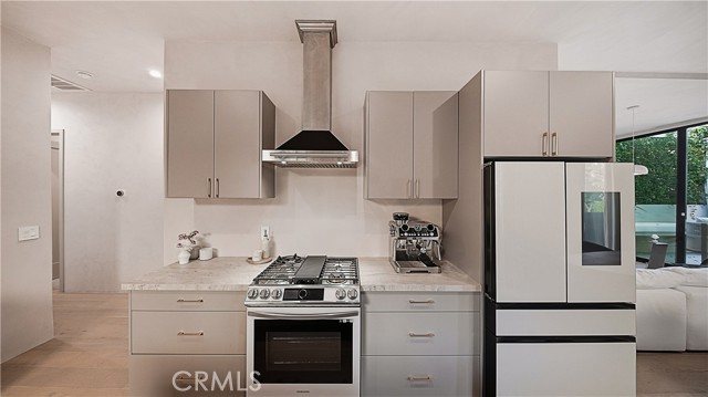 Detail Gallery Image 13 of 45 For 8840 Ashcroft Ave, West Hollywood,  CA 90048 - 3 Beds | 4 Baths