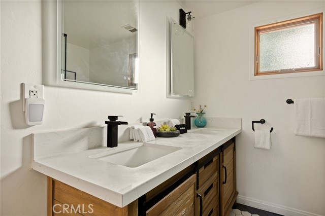 39298 Willow Landing Road, Big Bear Lake, CA 92315