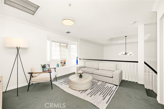 5759 Baldwin Avenue, Temple City CA: https://media.crmls.org/medias/6693c7e6-85c7-4ead-85ee-340794ba831c.jpg