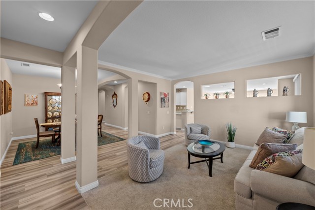 Detail Gallery Image 7 of 45 For 39934 Borica Ct, Palmdale,  CA 93551 - 5 Beds | 3 Baths