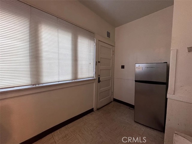 2726 5th Street, Riverside CA: https://media.crmls.org/medias/66940c46-9fb4-4066-b717-d019c01c88c8.jpg