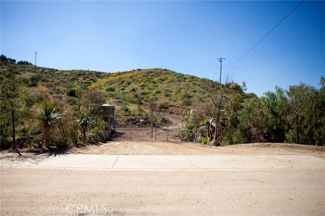 Detail Gallery Image 4 of 36 For 11251 Spanish Hills Dr, Corona,  CA 92883 - – Beds | – Baths