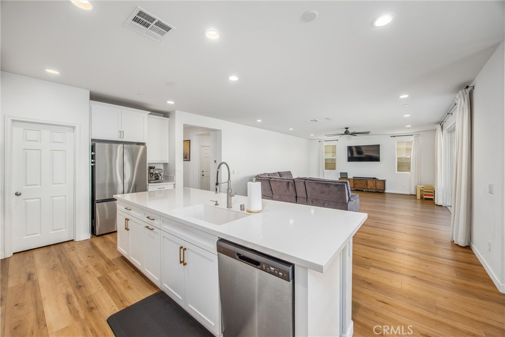 MLS #IG25228991 image #8