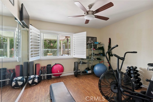 Detail Gallery Image 18 of 39 For 1355 Knoll Dr, Oceanside,  CA 92054 - 4 Beds | 3 Baths