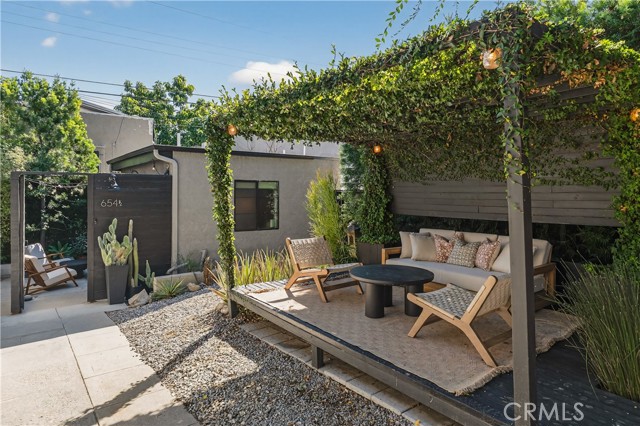 Detail Gallery Image 31 of 45 For 654 S Soto St, Los Angeles,  CA 90023 - 4 Beds | 4 Baths