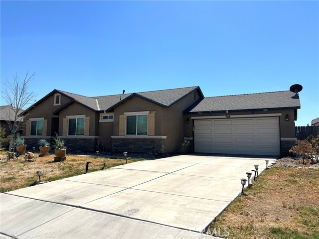 2127 Tule River Avenue, Corcoran CA: https://media.crmls.org/medias/6697bc00-e52c-4f8b-aafc-c3587be239e3.jpg