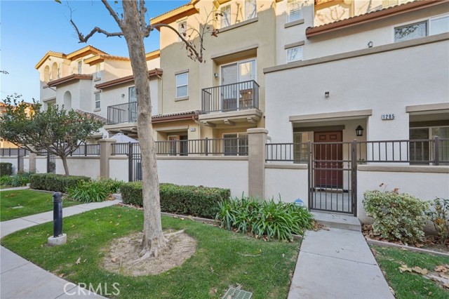 Detail Gallery Image 2 of 33 For 17871 Shady View #1204, Chino Hills,  CA 91709 - 2 Beds | 2/1 Baths