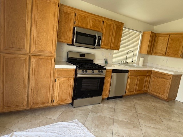 6711 Sasparilla Drive, Simi Valley CA: https://media.crmls.org/medias/66984cc9-901c-4094-8094-d5f677e0006c.jpg