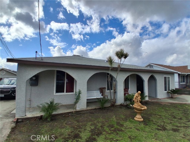 Detail Gallery Image 4 of 23 For 10427 Kewen, Pacoima,  CA 91331 - 3 Beds | 2 Baths