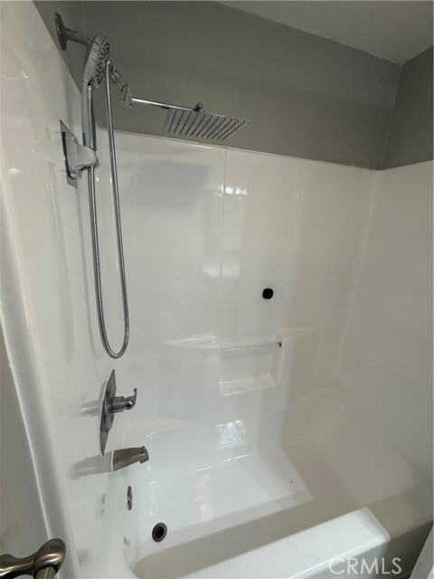 594 Lemon St, Orange CA: https://media.crmls.org/medias/6698f3fe-4ad2-4e2e-97c2-15dc1e4fbae4.jpg