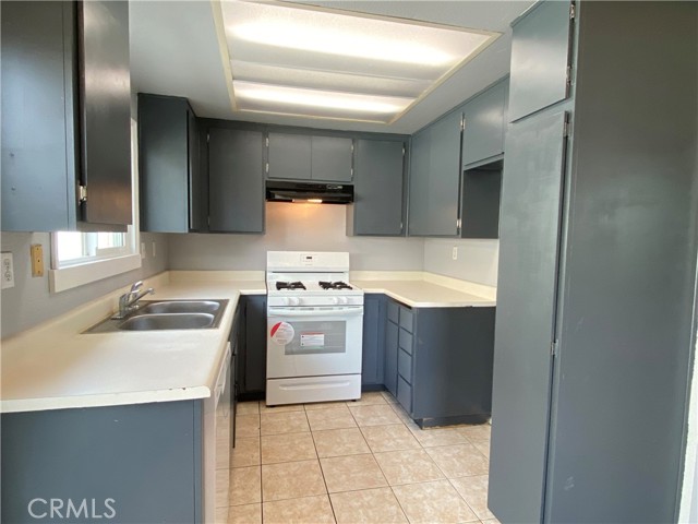 Detail Gallery Image 7 of 19 For 14515 Woodland Dr #15,  Fontana,  CA 92337 - 2 Beds | 1 Baths