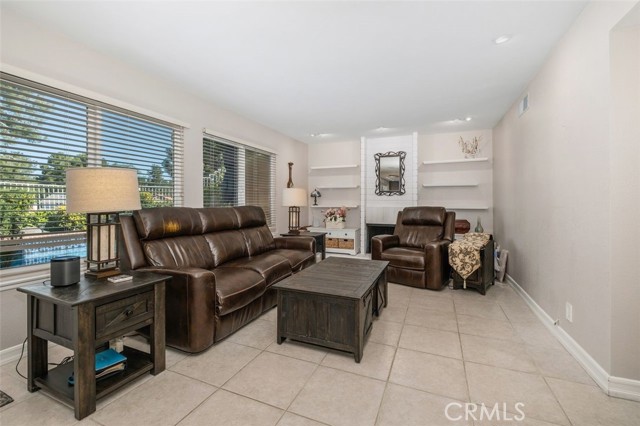 Detail Gallery Image 18 of 42 For 28041 Chapulin, Mission Viejo,  CA 92692 - 5 Beds | 2/1 Baths
