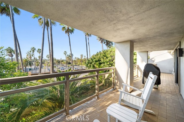 Detail Gallery Image 29 of 47 For 3 Sea Cove, Newport Beach,  CA 92660 - 2 Beds | 2 Baths