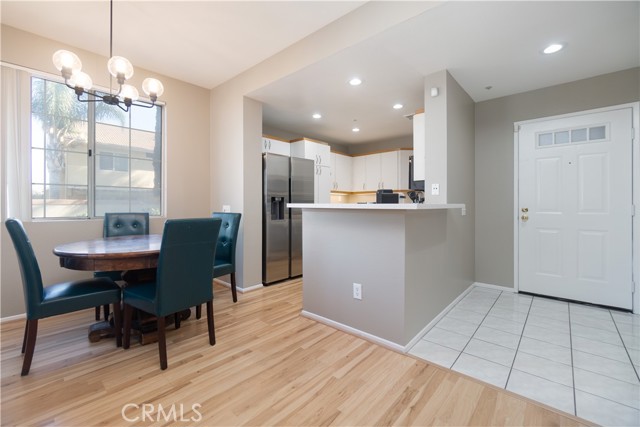 Detail Gallery Image 10 of 40 For 2951 via Milano #108,  Corona,  CA 92879 - 2 Beds | 2 Baths
