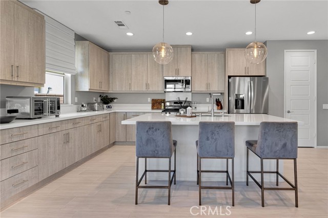 Detail Gallery Image 11 of 38 For 11576 Gayneswood St, Victorville,  CA 92392 - 3 Beds | 2 Baths