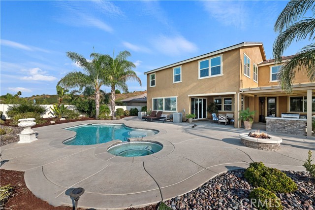 Detail Gallery Image 59 of 72 For 13852 Grapefruit Ct, Riverside,  CA 92503 - 5 Beds | 3/1 Baths