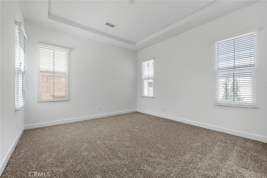 MLS #NP25160433 image #10