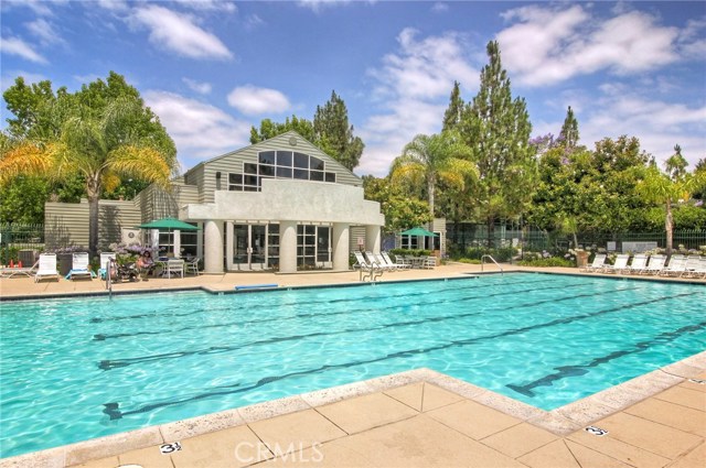 Incredible amenities are located just a few minutes walk away. Plunge into this amazing lap pool and cool down after a long day.