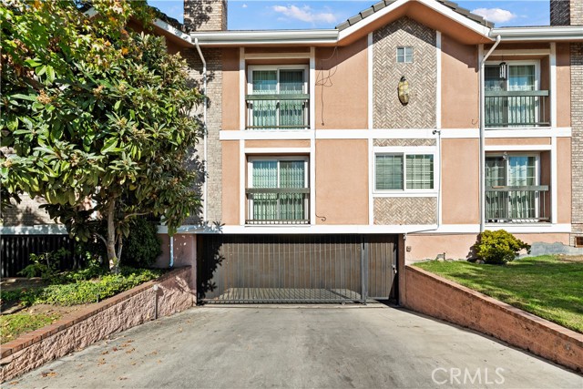 Detail Gallery Image 5 of 46 For 147 W Acacia Avenue Unit#104, Glendale,  CA 91204 - 2 Beds | 2/1 Baths