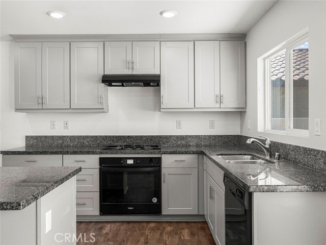 Detail Gallery Image 14 of 41 For 2153 E Newgrove St, Lancaster,  CA 93535 - 3 Beds | 2 Baths