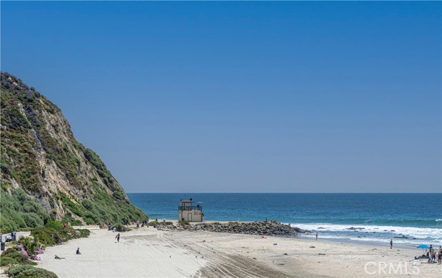 34021 La Serena Drive, Dana Point CA: https://media.crmls.org/medias/669d65c3-9fc3-4dbb-9fde-855bc1c7b3a7.jpg