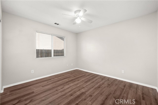 Detail Gallery Image 26 of 41 For 13229 Great Falls, Victorville,  CA 92395 - 3 Beds | 2 Baths