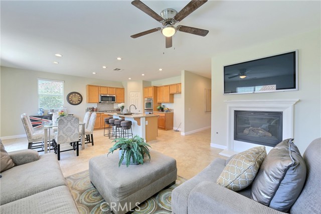 Detail Gallery Image 12 of 54 For 6727 Carnelian St, Jurupa Valley,  CA 91752 - 4 Beds | 2 Baths