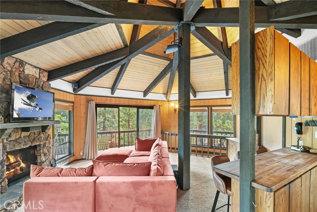 1281 Sand Canyon, Big Bear Lake CA: https://media.crmls.org/medias/66a1a34c-d5fa-433a-a672-c5bbe86ead53.jpg