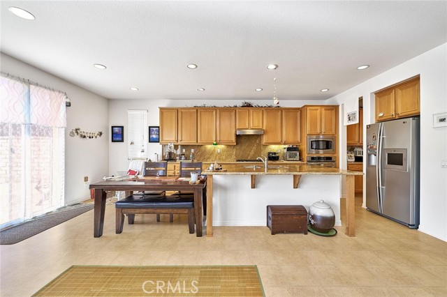 Detail Gallery Image 22 of 68 For 2106 Tangerine, Palmdale,  CA 93551 - 5 Beds | 4 Baths