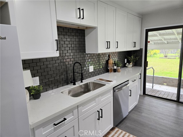 Detail Gallery Image 6 of 31 For 64 E Tehama, Orland,  CA 95963 - 3 Beds | 1 Baths