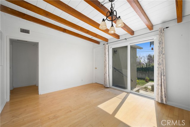 Detail Gallery Image 12 of 30 For 3120 Alabama, La Crescenta,  CA 91214 - 3 Beds | 1/1 Baths