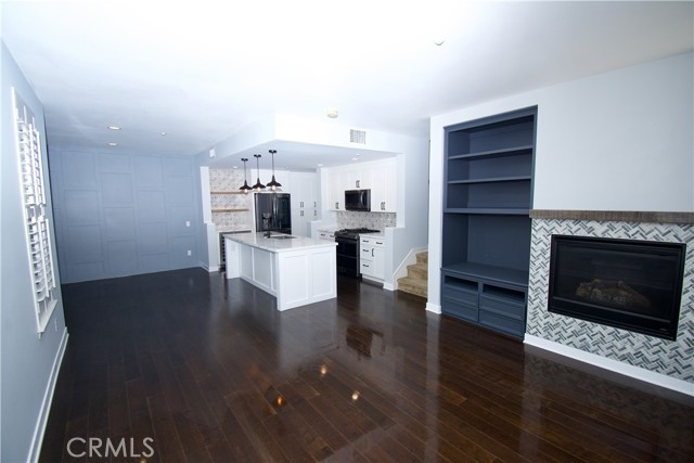 77 Brownstone Way, Aliso Viejo CA: https://media.crmls.org/medias/66a3a1d4-6443-4449-bc7b-a54f5aeca3bd.jpg