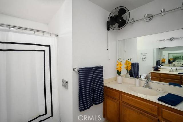 Detail Gallery Image 15 of 27 For 1212 Mable Ave, Bakersfield,  CA 93307 - 3 Beds | 2/1 Baths