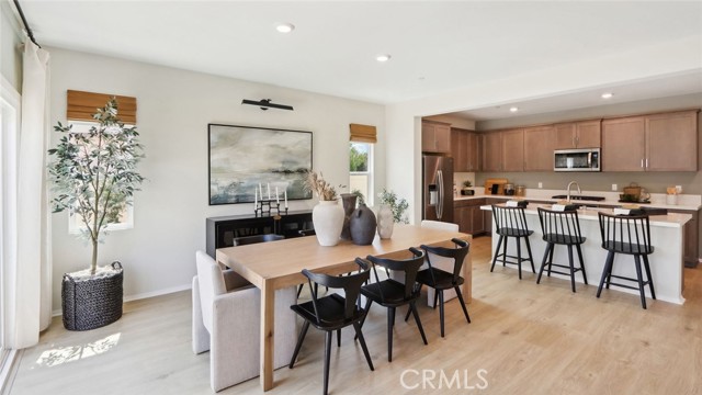 37094 Bush Sunflower Court, Wildomar CA: https://media.crmls.org/medias/66a46b48-7665-4dc2-834e-7e75ba938a53.jpg