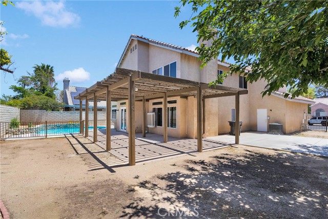 Detail Gallery Image 34 of 46 For 13984 Palomino Ct, Victorville,  CA 92394 - 5 Beds | 3 Baths