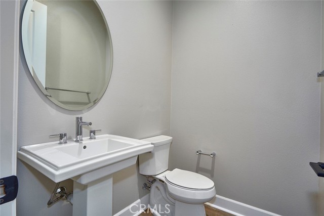 Detail Gallery Image 15 of 16 For 19396 Earth Summit, Apple Valley,  CA 92308 - 4 Beds | 3/1 Baths