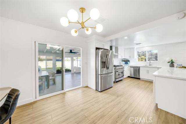 Detail Gallery Image 15 of 46 For 1603 E Chestnut Ave, Orange,  CA 92867 - 4 Beds | 2 Baths