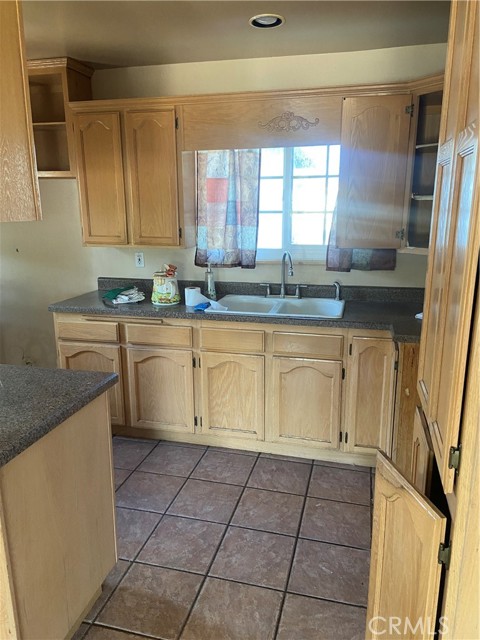 18013 Vine Street, Fontana, CA, 92335 18013 Vine Street, Fontana, CA, 92335