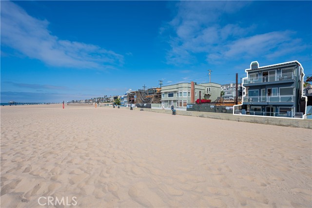 3410 The Strand, Hermosa Beach, California 90254, 3 Bedrooms Bedrooms, ,1 BathroomBathrooms,Residential,Sold,The Strand,IN22210805