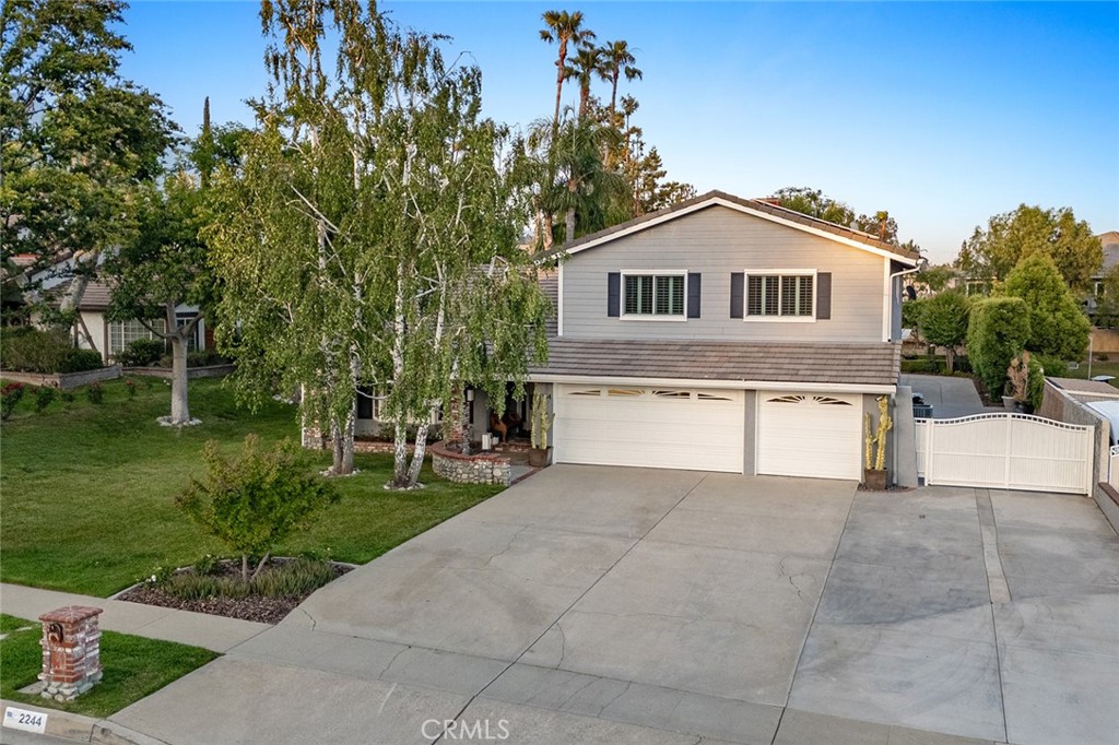 MLS #CV25117582 img 2