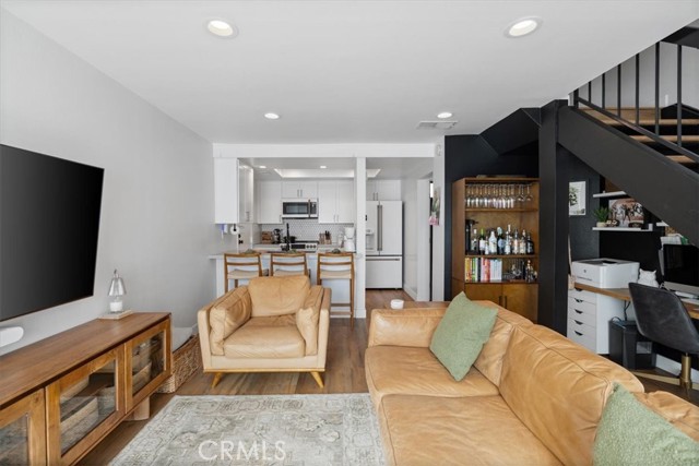 16873 Donwest, Tustin CA: https://media.crmls.org/medias/66a6550a-ea3e-4057-9806-001e9db9c291.jpg