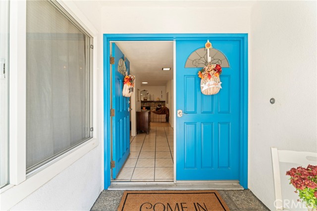 Detail Gallery Image 2 of 41 For 2218 Jonesboro Ave, Simi Valley,  CA 93063 - 4 Beds | 2/1 Baths