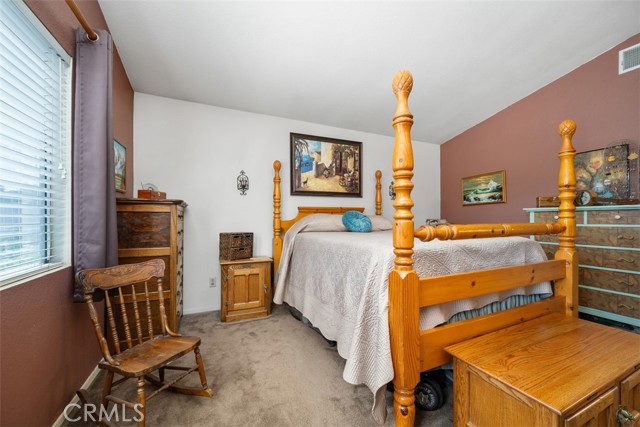 Detail Gallery Image 12 of 21 For 40230 Holden Cir, Temecula,  CA 92591 - 4 Beds | 3 Baths