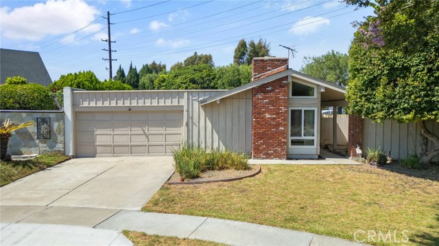 Detail Gallery Image 1 of 1 For 3499 San Rafael Cir, Costa Mesa,  CA 92626 - 3 Beds | 2 Baths