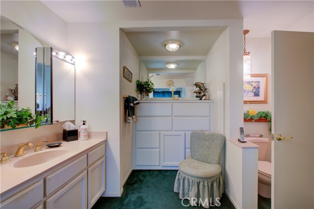 2341 Village Circle Drive, Atwater CA: https://media.crmls.org/medias/66a81650-c831-422c-a88b-a379908f4df5.jpg