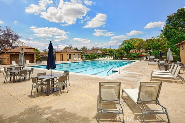 1284 Haglar Way, Chula Vista, California 91913, 3 Bedrooms Bedrooms, ,3 BathroomsBathrooms,Residential,For Sale,Haglar Way,PW24101620