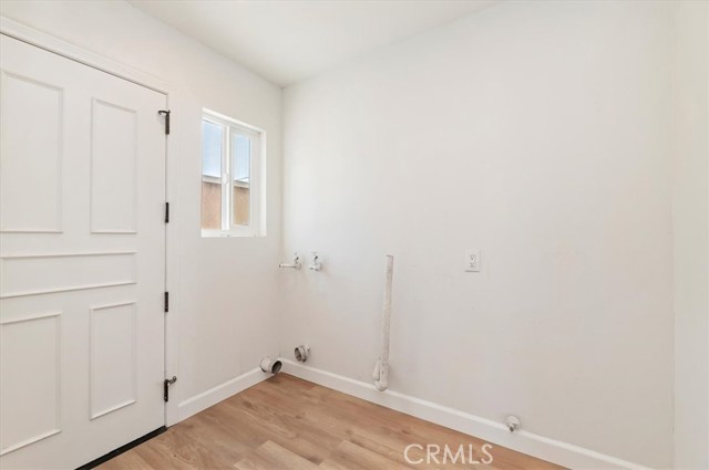 Detail Gallery Image 24 of 26 For 2816 W 84th, Inglewood,  CA 90305 - 4 Beds | 4 Baths