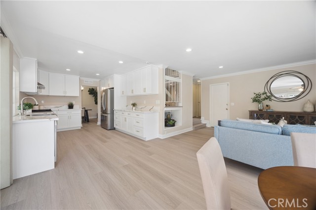 Detail Gallery Image 32 of 58 For 18433 Santa Belinda, Fountain Valley,  CA 92708 - 5 Beds | 3/1 Baths