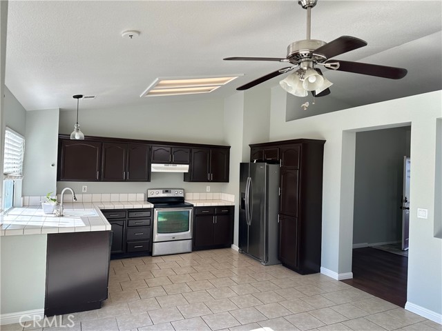 Detail Gallery Image 6 of 14 For 9890 Merced Ave, Delhi,  CA 95315 - 3 Beds | 2 Baths