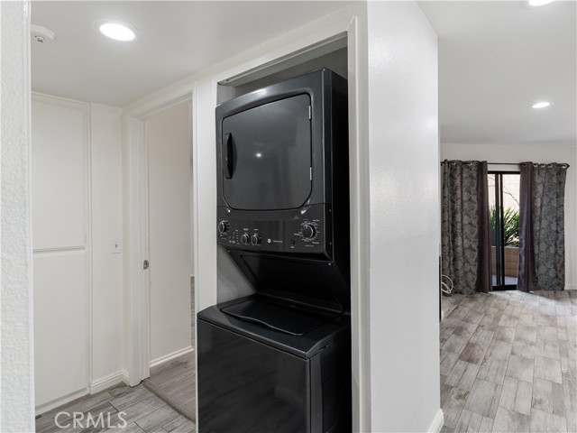 Detail Gallery Image 10 of 13 For 550 Orange Ave #144,  Long Beach,  CA 90802 - 2 Beds | 2 Baths